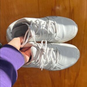 Source Unknown White Women's Sneakers